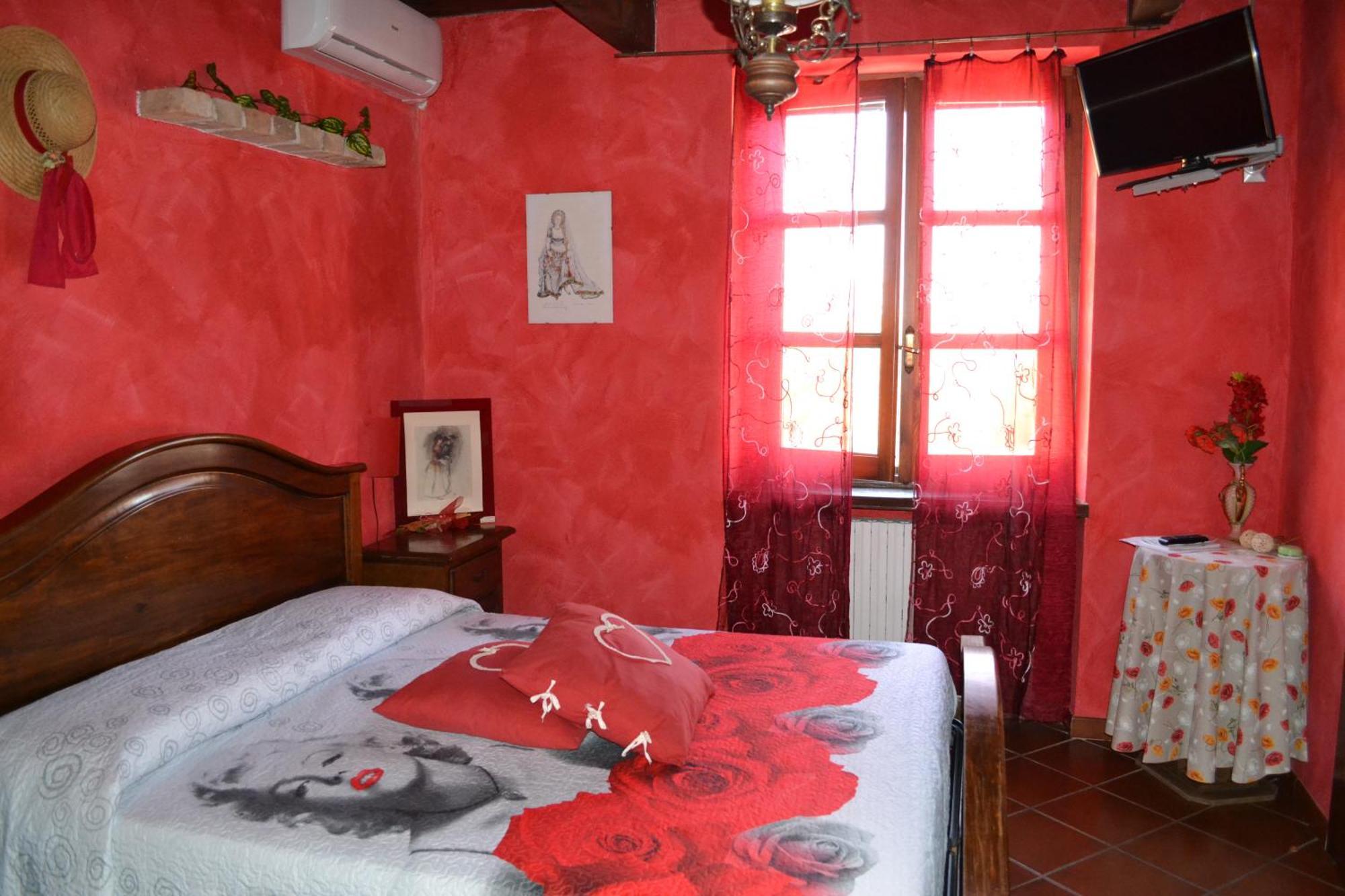 Agriturismo San Martino Castiglione Tinella Eksteriør billede