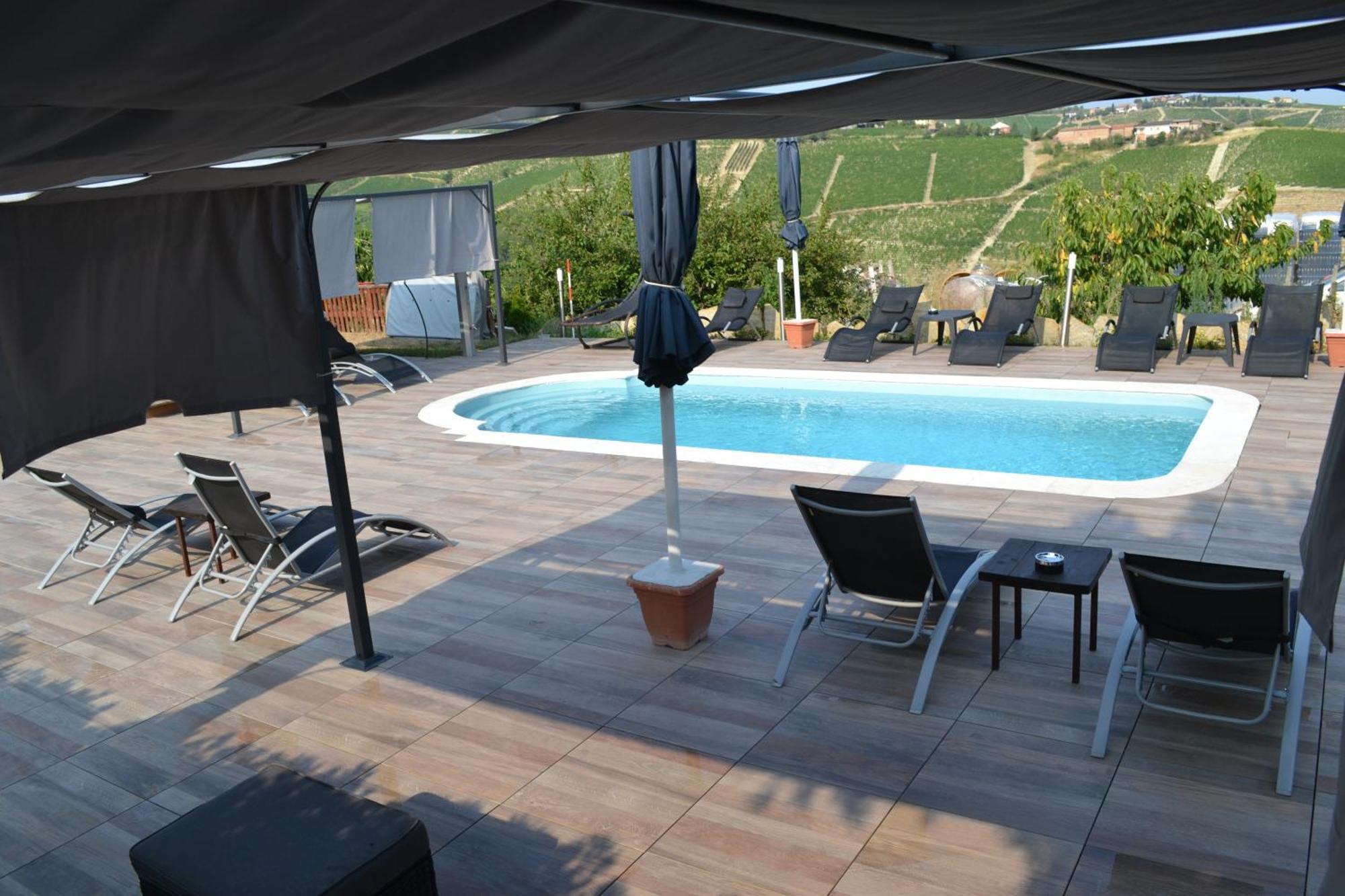 Agriturismo San Martino Castiglione Tinella Eksteriør billede